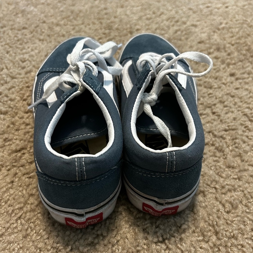 Vans - Picture 5 of 5